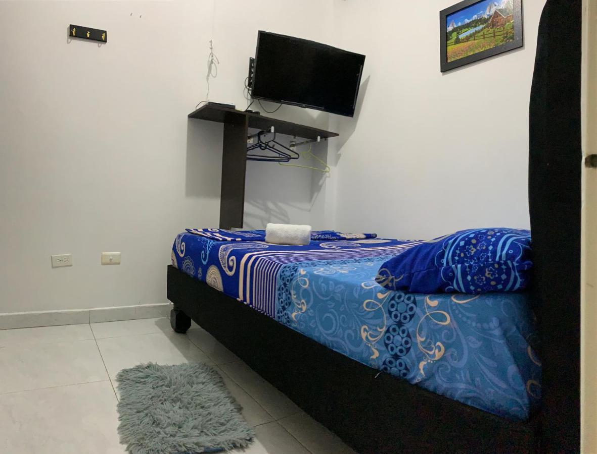 Hotel42-33 Кали Экстерьер фото